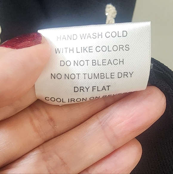 New Classic Black Knit Dress with Cream Trim, Size Extra Large. - Picture 9 of 11